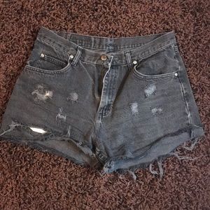 Vintage high rise wrangler shorts